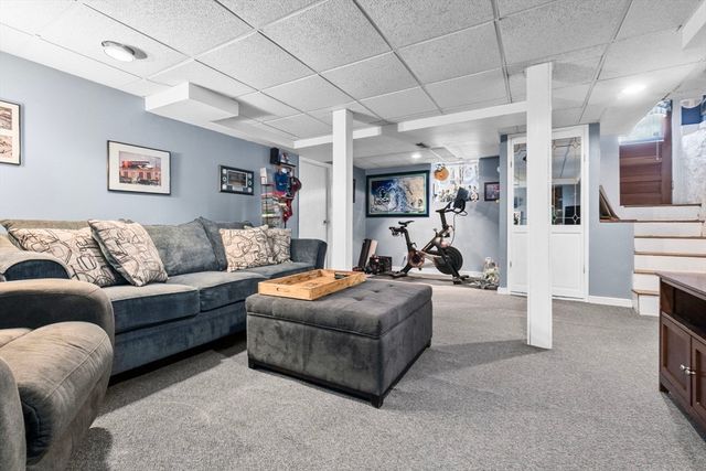 85 Range Ave, Lynn, MA 01904