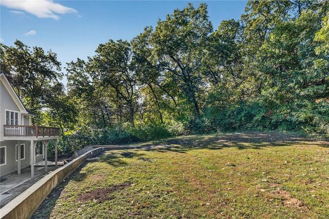 3804 Garland Avenue, Leavenworth, KS 66048