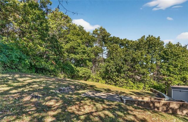 3804 Garland Avenue, Leavenworth, KS 66048