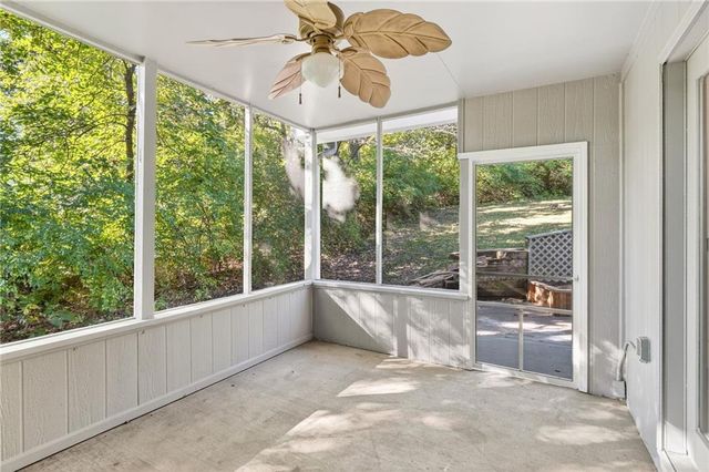 3804 Garland Avenue, Leavenworth, KS 66048