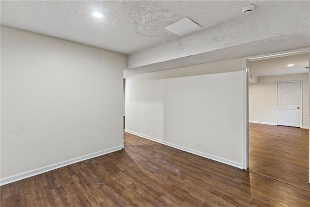 3804 Garland Avenue, Leavenworth, KS 66048