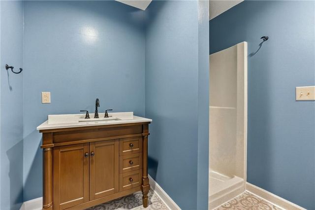 3804 Garland Avenue, Leavenworth, KS 66048