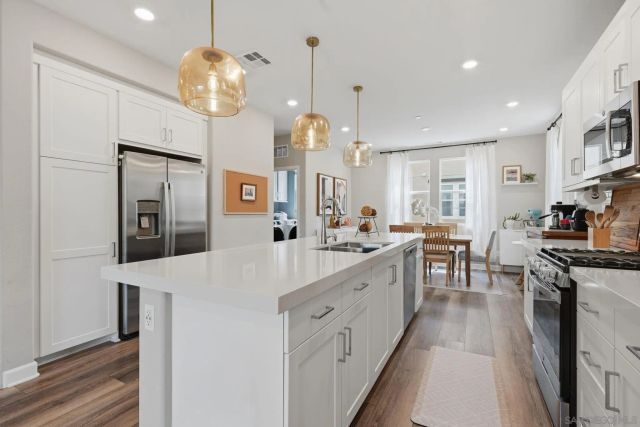 1232 Sunrise View 105, San Marcos, CA 92078