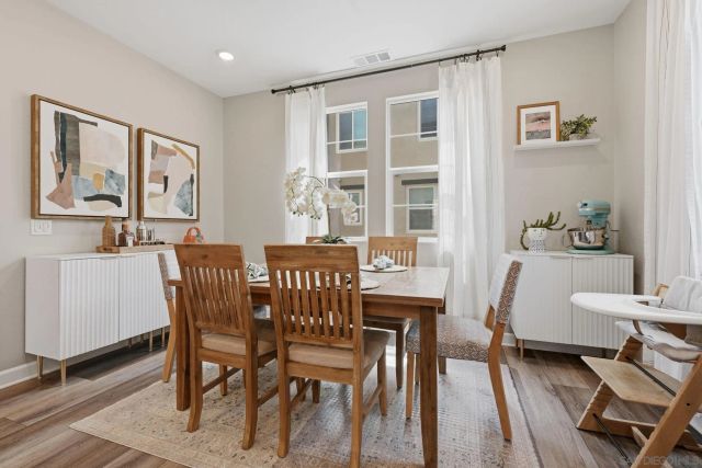 1232 Sunrise View 105, San Marcos, CA 92078