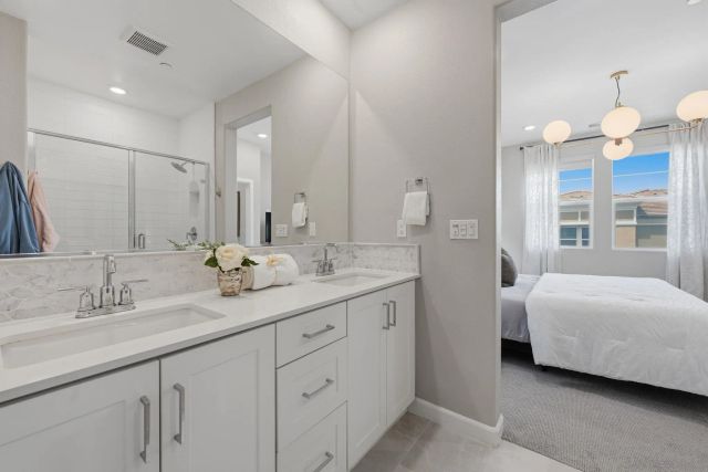 1232 Sunrise View 105, San Marcos, CA 92078