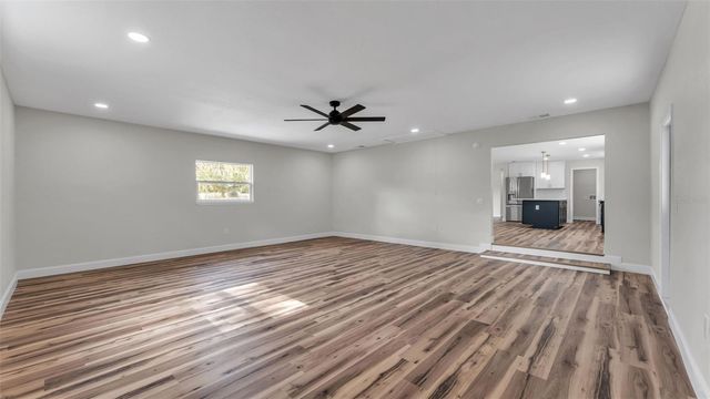 5322 FORESTBROOK DRIVE E, Lakeland, FL 33811