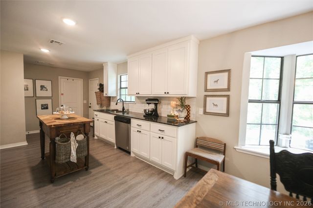 1121 W Line Avenue, Sapulpa, OK 74066