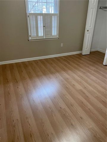 240 W Huntington Road, Bogart, GA 30622