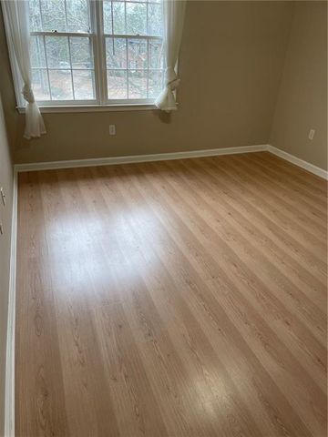 240 W Huntington Road, Bogart, GA 30622