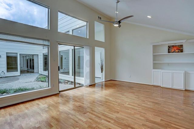 13819 Starhill Court, Houston, TX 77077