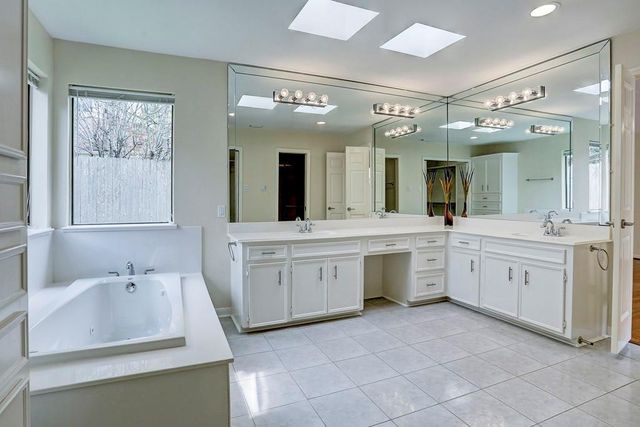 13819 Starhill Court, Houston, TX 77077