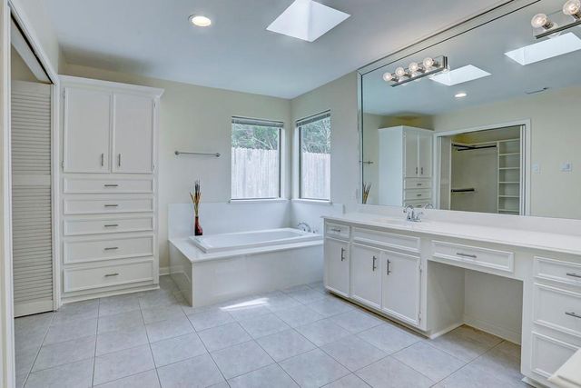 13819 Starhill Court, Houston, TX 77077