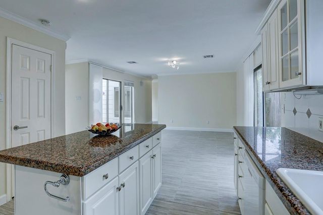 13819 Starhill Court, Houston, TX 77077