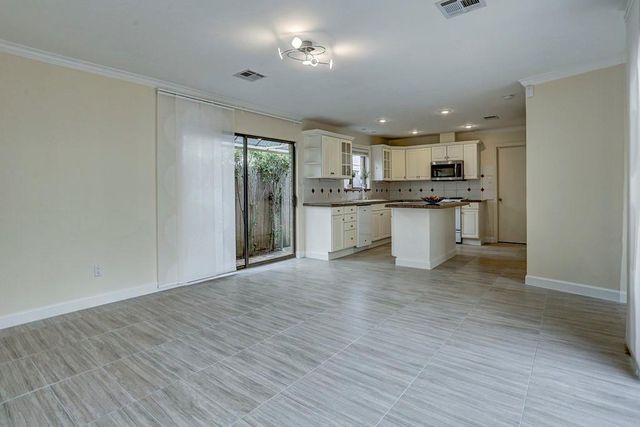 13819 Starhill Court, Houston, TX 77077