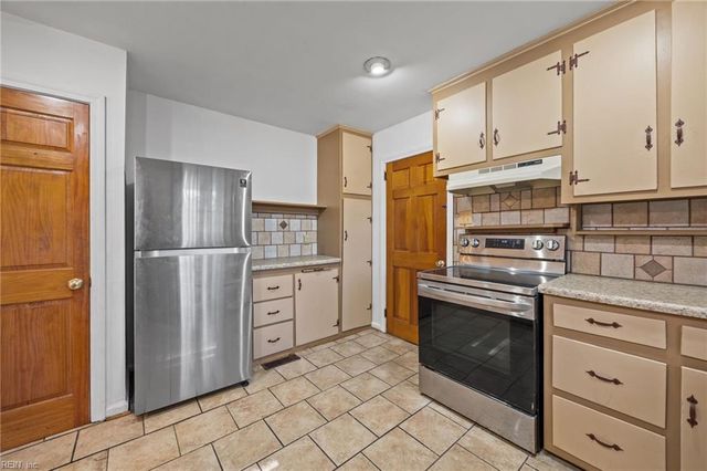 115 Carraway Terrace, Yorktown, VA 23692