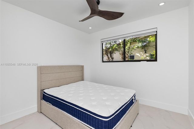 18735 NE 18th Avenue, Miami, FL 33179
