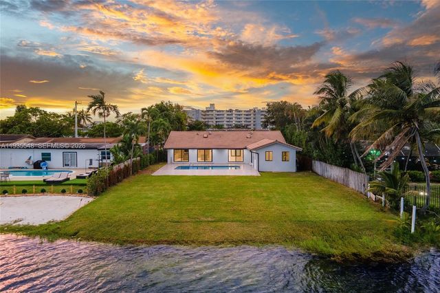 18735 NE 18th Avenue, Miami, FL 33179