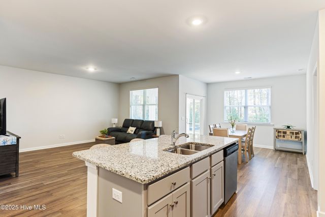 1609 Meridian Forest Drive SE, Bolivia, NC 28422