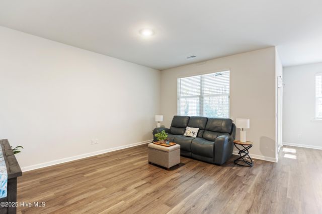 1609 Meridian Forest Drive SE, Bolivia, NC 28422