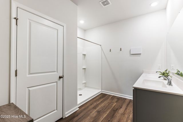 1609 Meridian Forest Drive SE, Bolivia, NC 28422