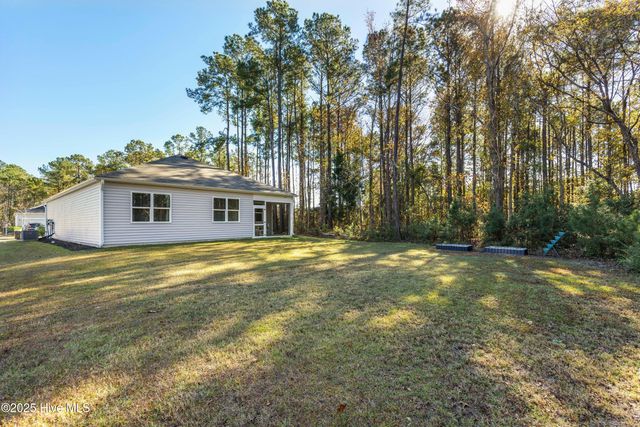 1609 Meridian Forest Drive SE, Bolivia, NC 28422