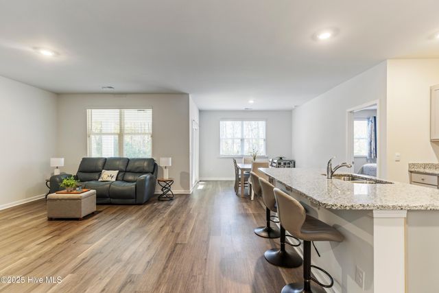 1609 Meridian Forest Drive SE, Bolivia, NC 28422