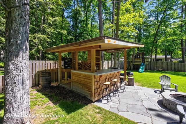 4212 Partridge Lane, Midland, MI 48640