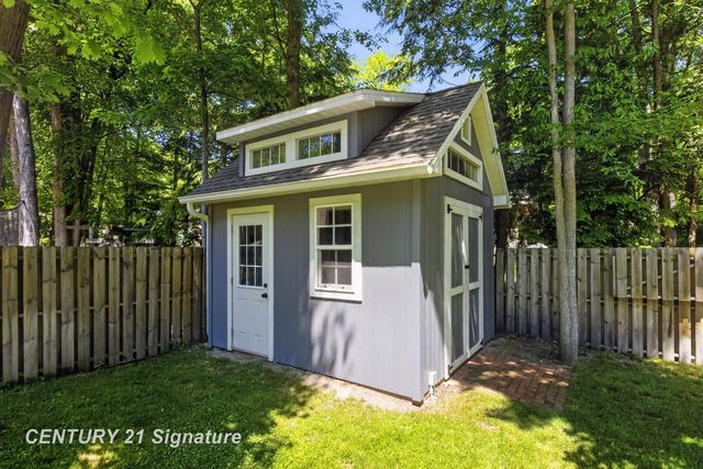 4212 Partridge Lane, Midland, MI 48640
