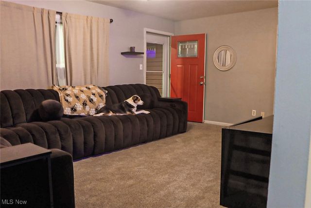 6397 Aylesworth Drive, Parma Heights, OH 44130