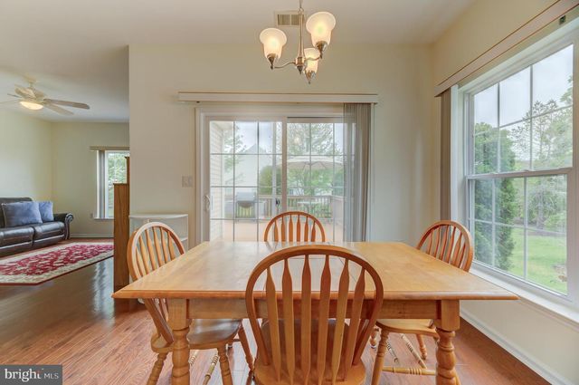 104 TUNICFLOWER LN, Princeton Junction, NJ 08550