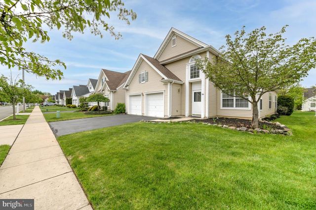 104 TUNICFLOWER LN, Princeton Junction, NJ 08550
