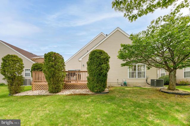 104 TUNICFLOWER LN, Princeton Junction, NJ 08550