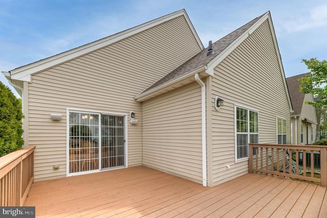 104 TUNICFLOWER LN, Princeton Junction, NJ 08550