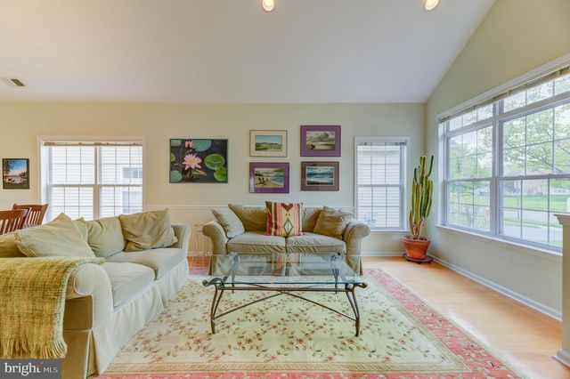 104 TUNICFLOWER LN, Princeton Junction, NJ 08550