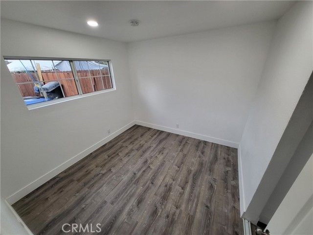 4401 La Clede Avenue, Los Angeles, CA 90039