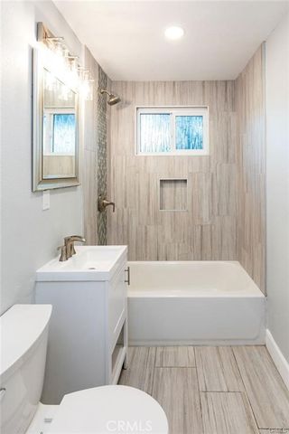 4401 La Clede Avenue, Los Angeles, CA 90039