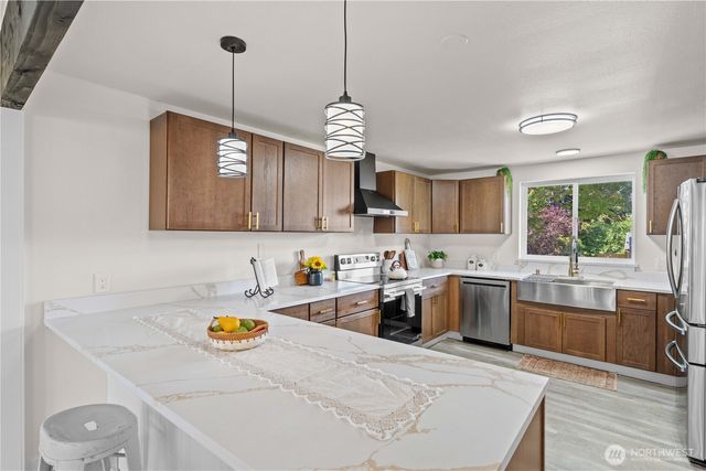 8418 S Thompson Avenue, Tacoma, WA 98444