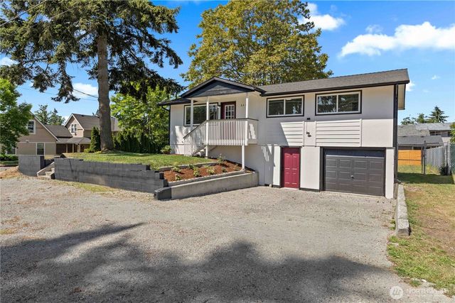8418 S Thompson Avenue, Tacoma, WA 98444
