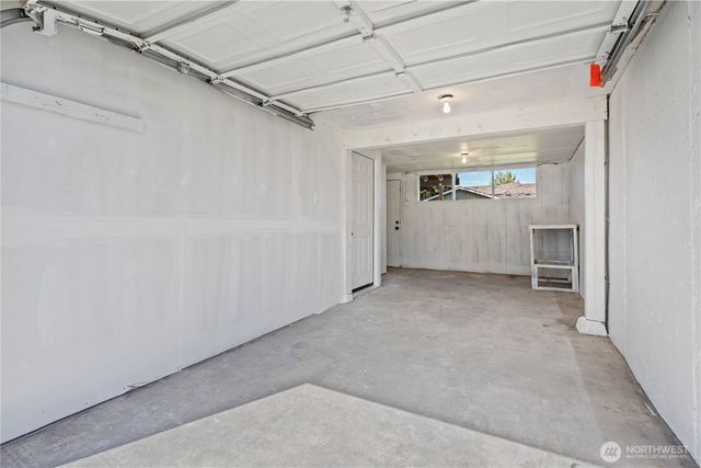 8418 S Thompson Avenue, Tacoma, WA 98444