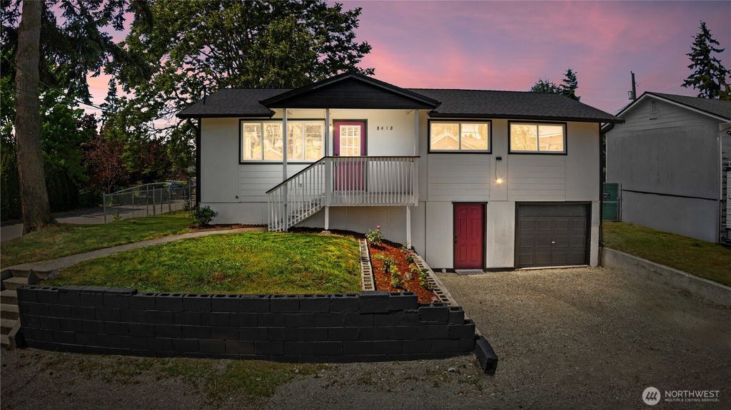 8418 S Thompson Avenue, Tacoma, WA 98444