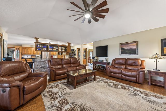 59 Churchill Drive, Bella Vista, AR 72715