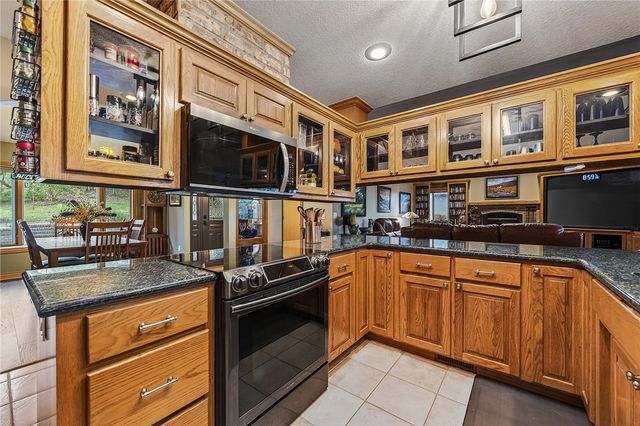 59 Churchill Drive, Bella Vista, AR 72715