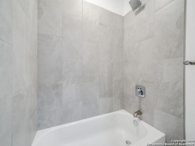 307 TANGLEWOOD, San Antonio, TX 78216