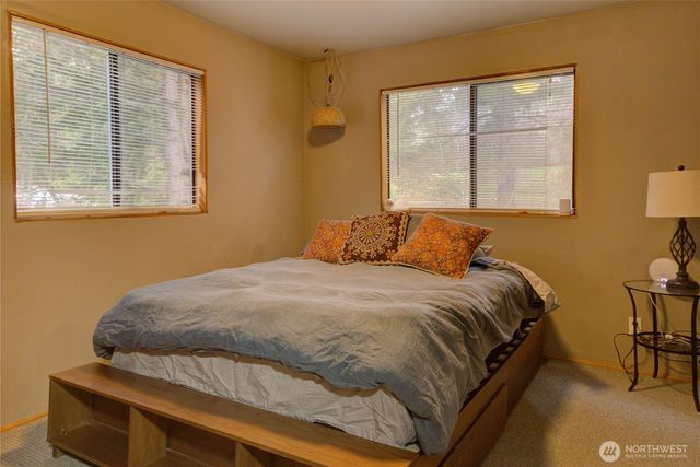 8311 NE 175TH Street, Kenmore, WA 98028