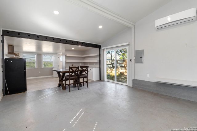 30951 Blanco, Bulverde, TX 78163