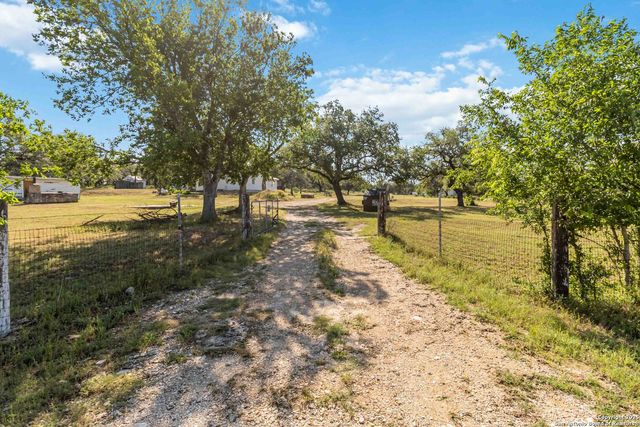 30951 Blanco, Bulverde, TX 78163