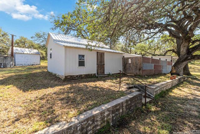 30951 Blanco, Bulverde, TX 78163