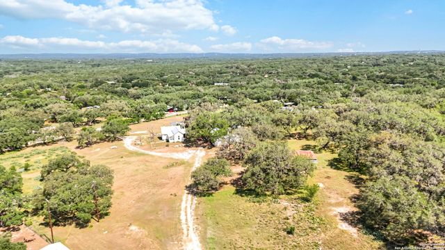 30951 Blanco, Bulverde, TX 78163