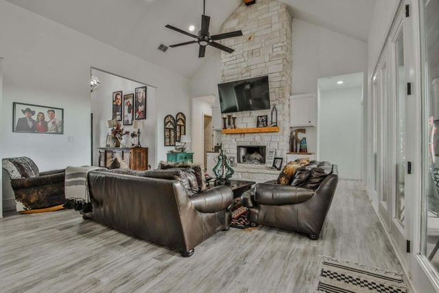 19210 County Rd 2240, Lubbock, TX 79423