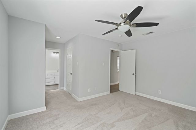 2406 Capitan Dr C, Corpus Christi, TX 78414